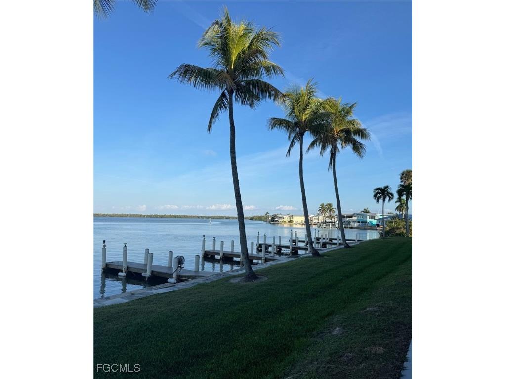 894 Buttonwood Drive #115 Fort Myers Beach FL 33931 2025024342 image29