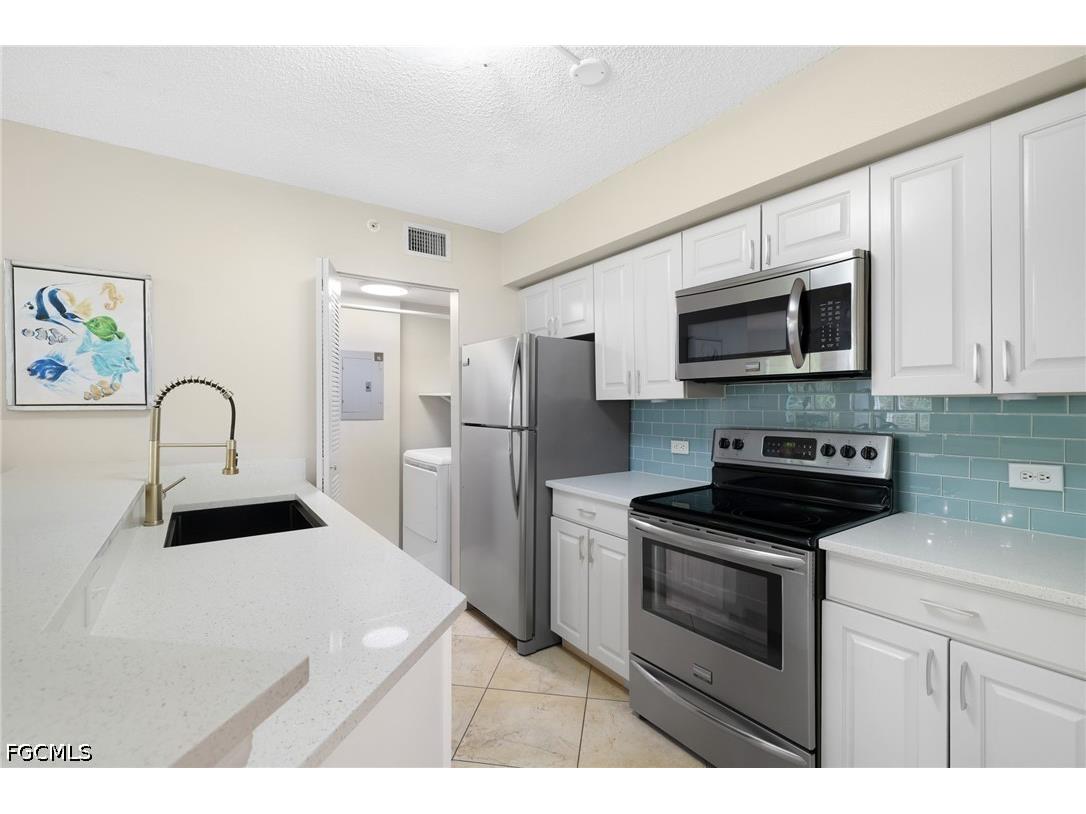 8940 Colonnades Court E #731 Bonita Springs FL 34135 2026025532 image9