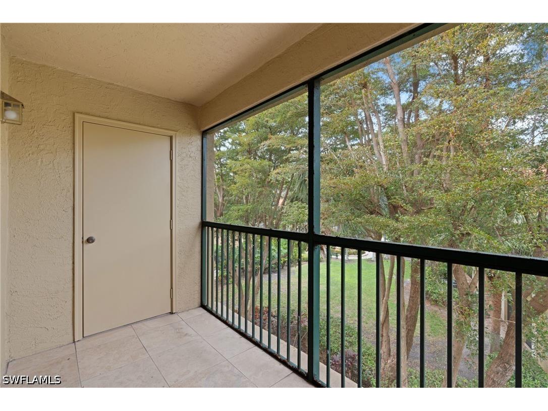 8940 Colonnades Court E #734 Bonita Springs FL 34135 226019525 image1