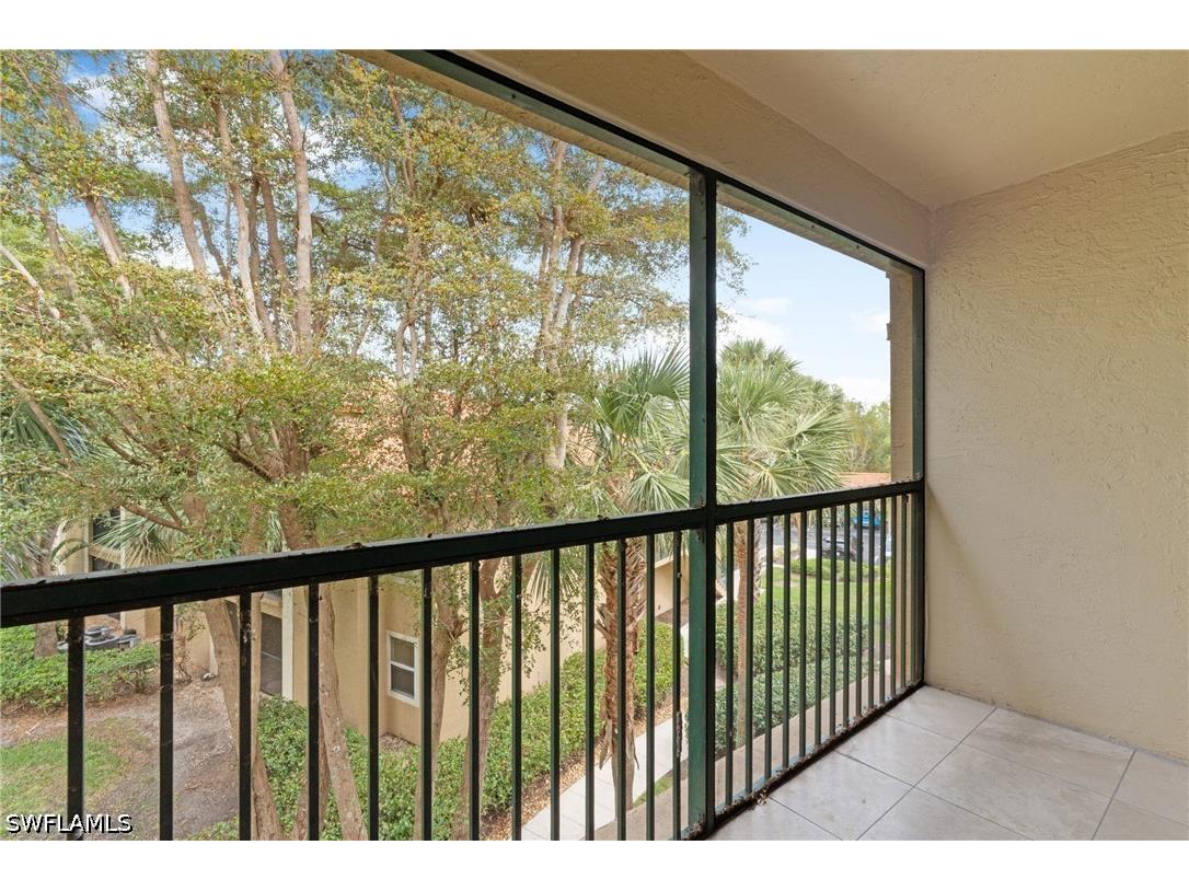 8940 Colonnades Court E #734 Bonita Springs FL 34135 226019525 image2