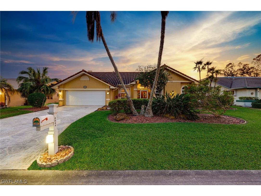 8944 Banyan Cove Circle Fort Myers FL 33919 223017640 image1