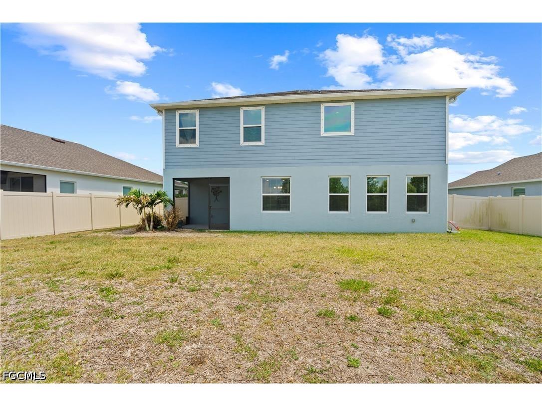 8944 Cascade Price Circle North Fort Myers FL 33917 2026020045 image27