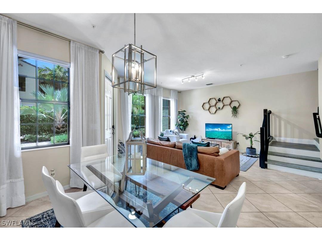 8945 Malibu Street #202 Naples FL 34113 224041236 image1