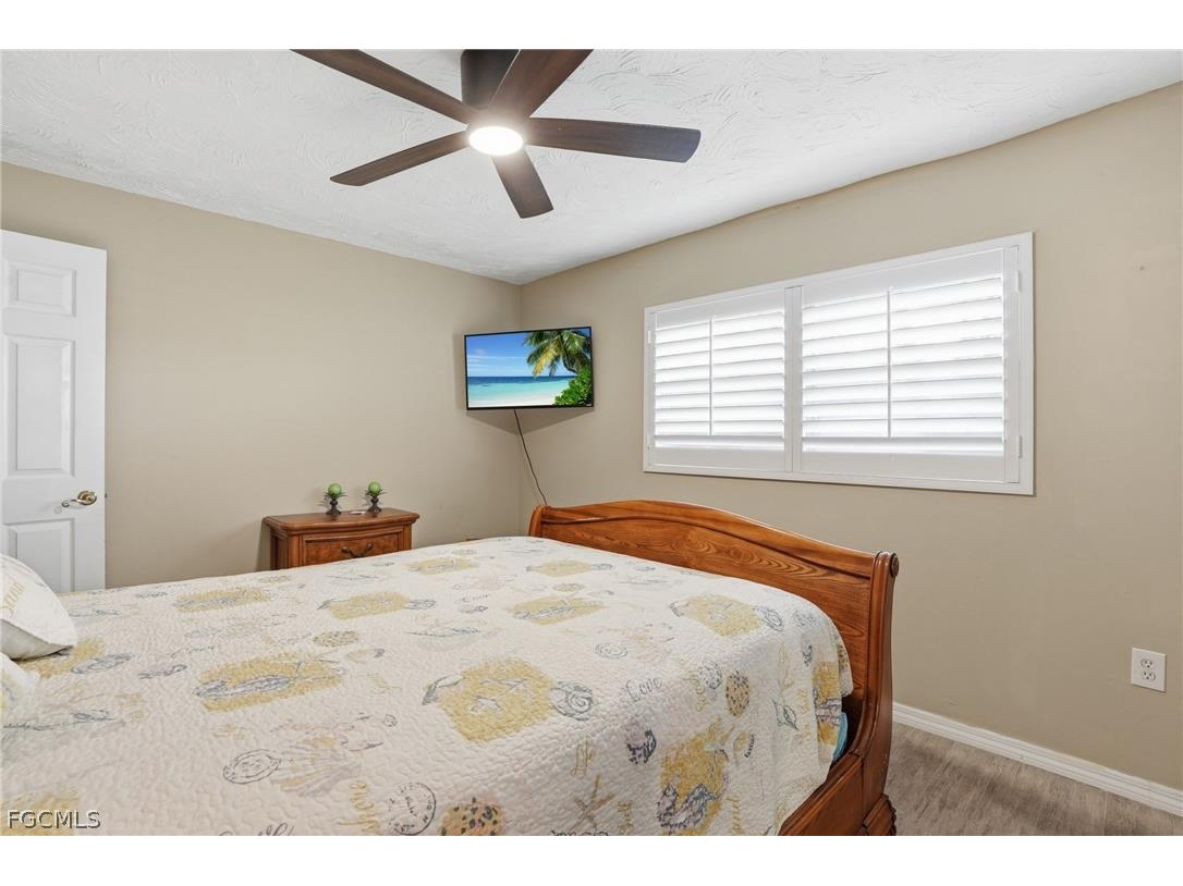 8948 Crest Lane Fort Myers FL 33907 2026011429 image28