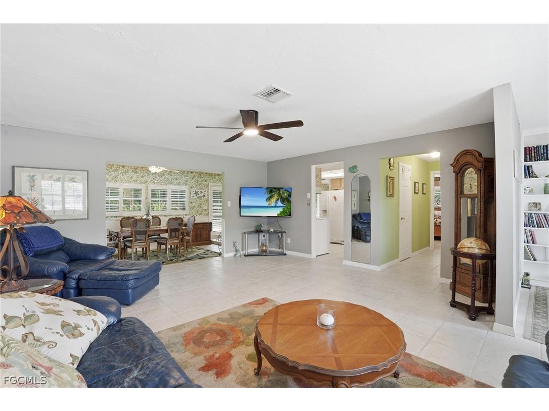 8948 Crest Lane Fort Myers FL 33907 2026011429 image7