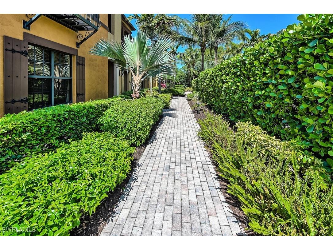 8949 Malibu Street #304 Naples FL 34113 226003508 image3