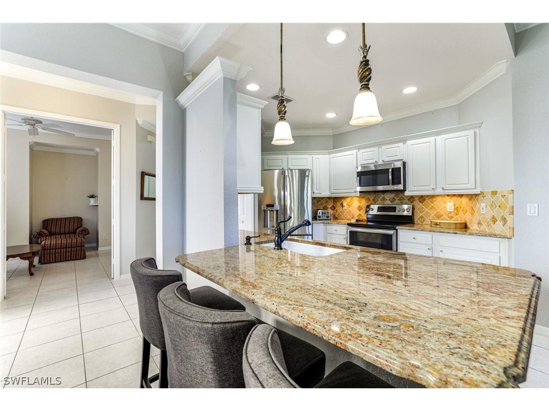 895 Eastham Way #M102 Naples FL 34104 226007523 image8