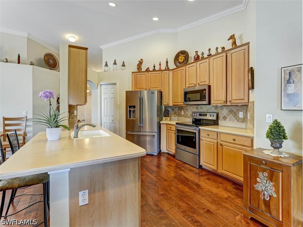 895 Eastham Way #M202 Naples FL 34104 226014865 image11