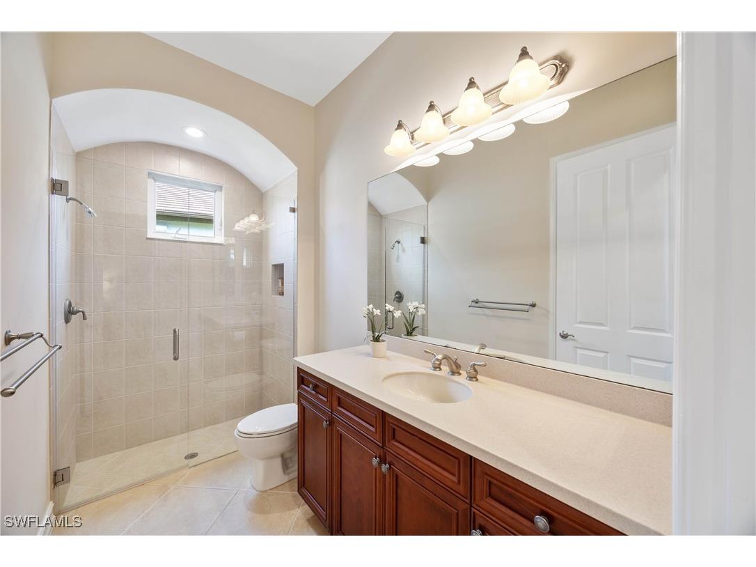 8950 Shenendoah Circle Naples FL 34113 225083953 image25