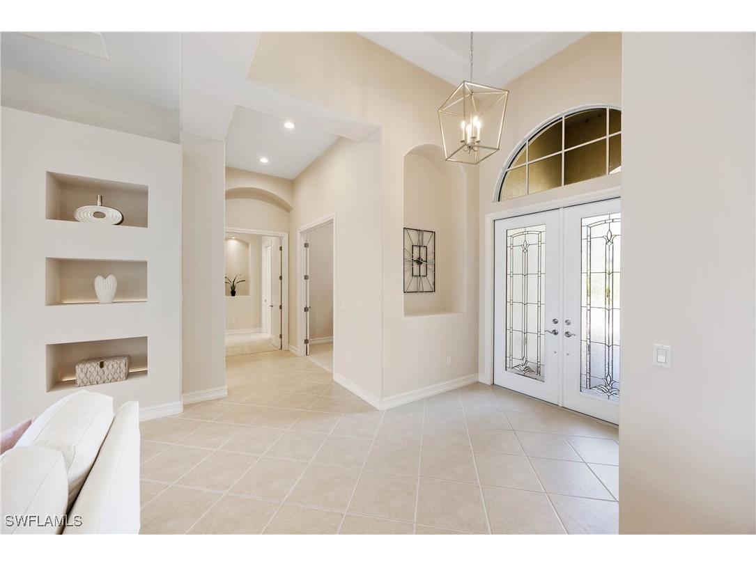 8950 Shenendoah Circle Naples FL 34113 225083953 image3