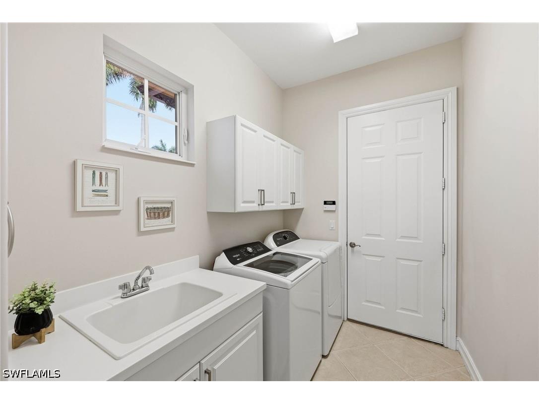 8950 Shenendoah Circle Naples FL 34113 226024401 image35