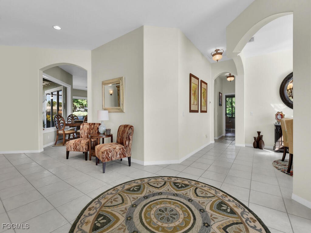 8951 Abbotsford Terrace Fort Myers FL 33912 2026002266 image4