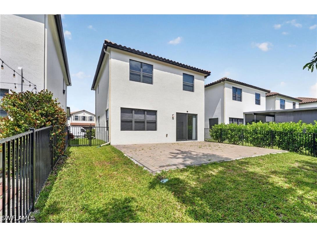 8951 Madrid Circle Naples FL 34104 226018516 image38