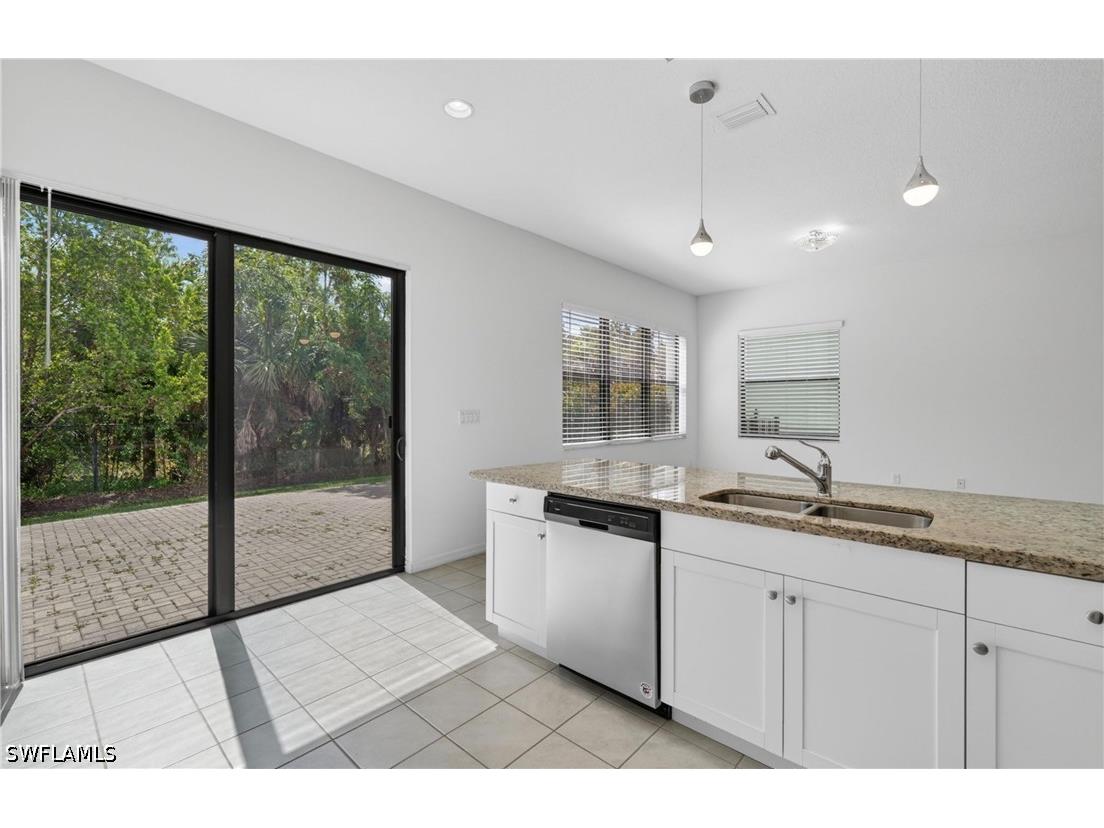 8951 Madrid Circle Naples FL 34104 226018516 image9