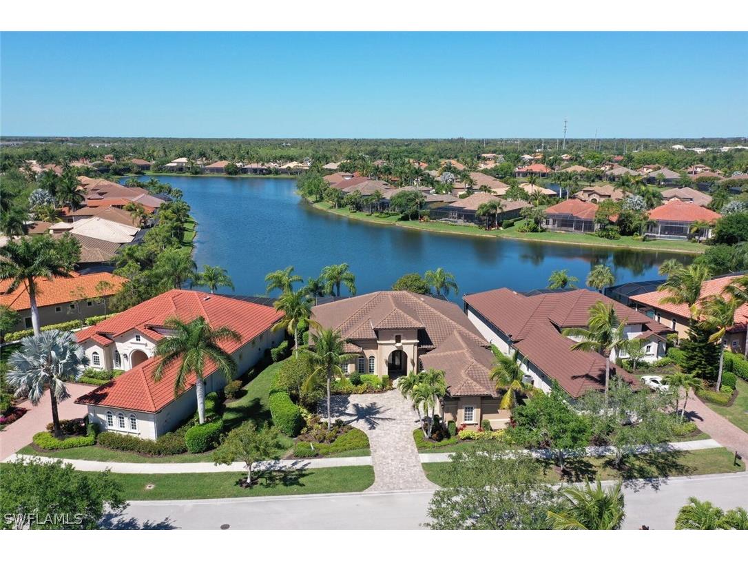 8953 Shenendoah Circle Naples FL 34113 224030755 image1