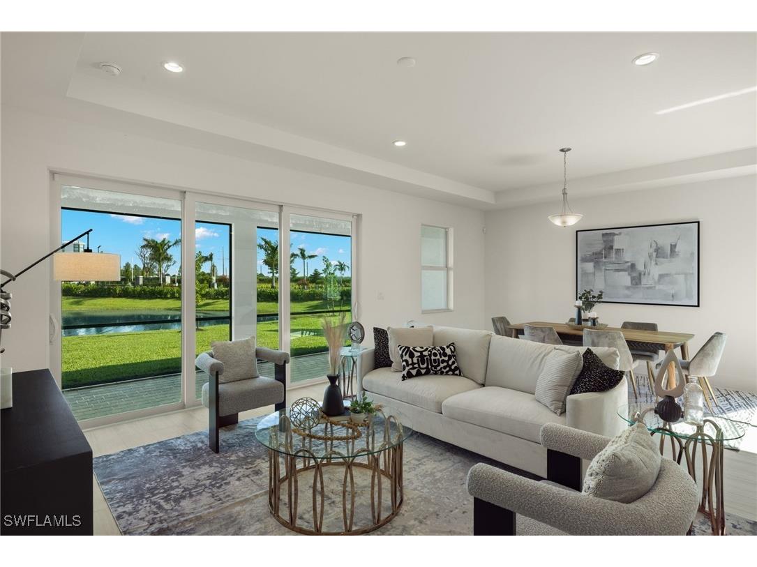 8955 Kingston Street Naples FL 34114 224053924 image1