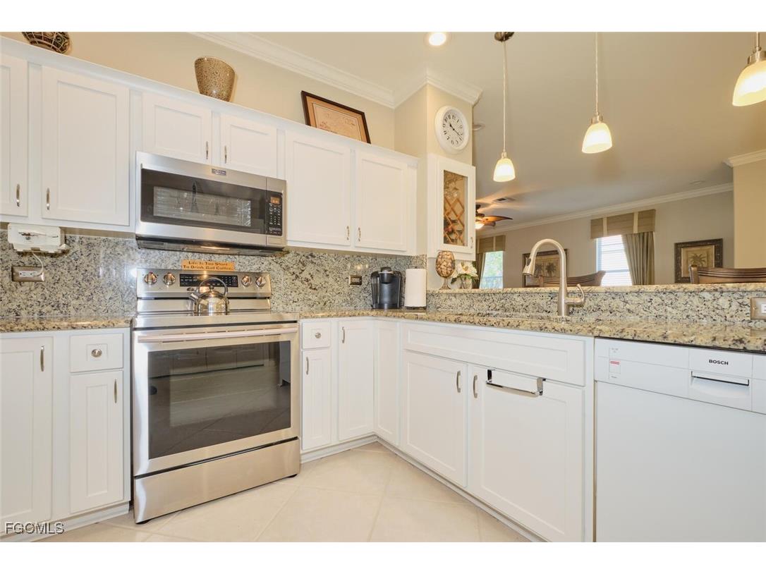 8956 Bristol Bend Fort Myers FL 33908 2025009327 image17