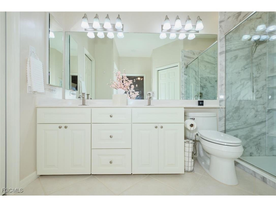 8956 Bristol Bend Fort Myers FL 33908 2025009327 image37