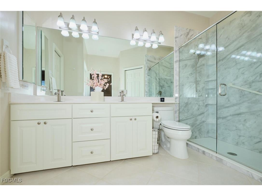 8956 Bristol Bend Fort Myers FL 33908 2025009327 image42