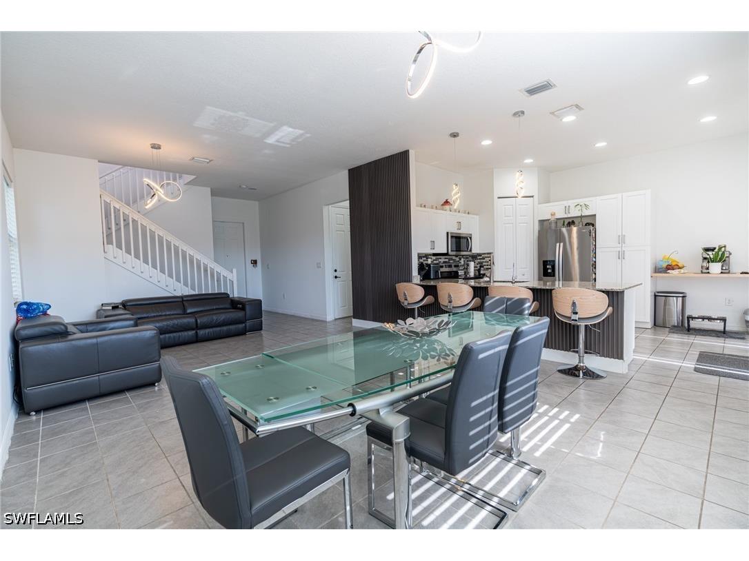 8956 Madrid Circle Naples FL 34104 226015403 image18