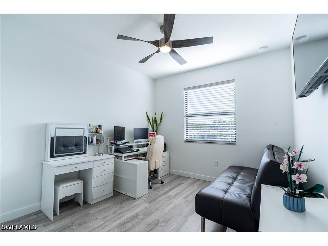 8956 Madrid Circle Naples FL 34104 226015403 image19