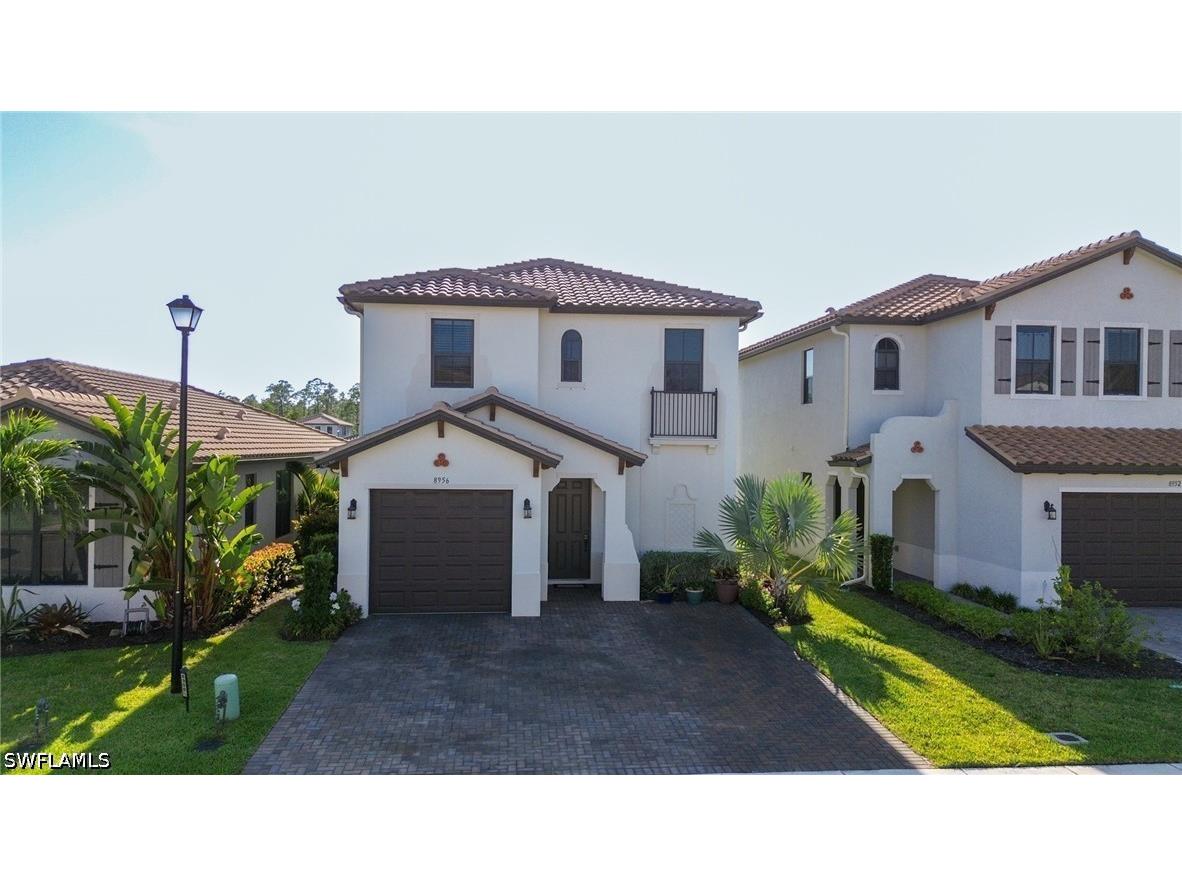 8956 Madrid Circle Naples FL 34104 226015403 image2