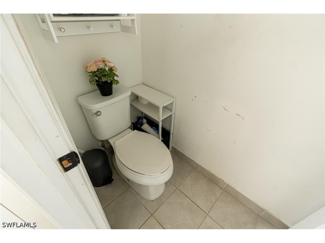 8956 Madrid Circle Naples FL 34104 226015403 image26