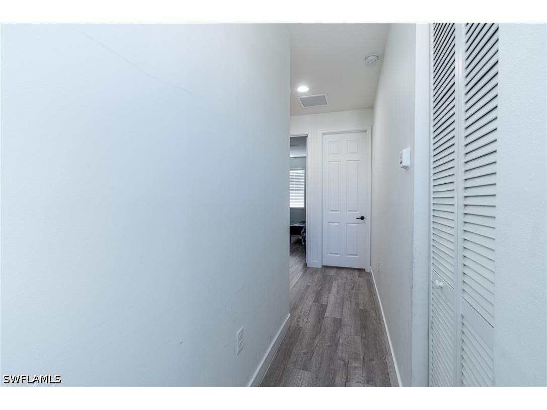 8956 Madrid Circle Naples FL 34104 226015403 image36