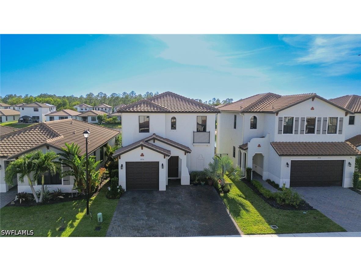 8956 Madrid Circle Naples FL 34104 226015403 image43