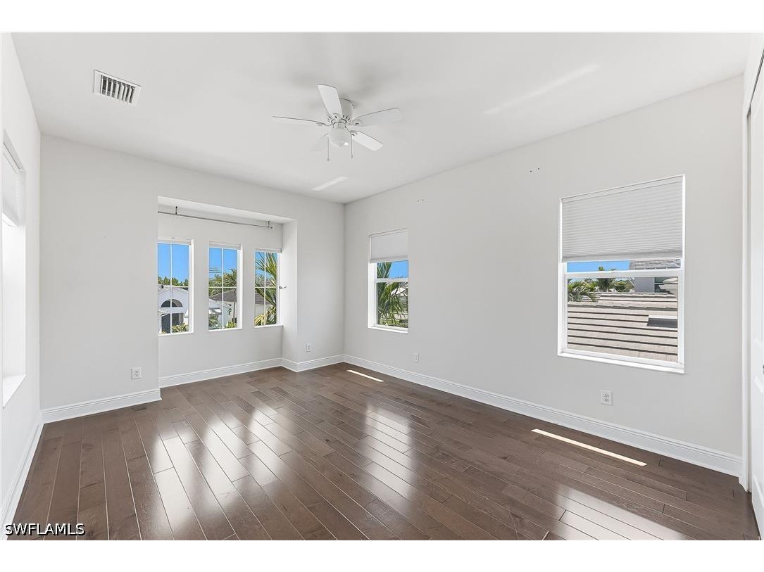 8957 Mustique Lane Naples FL 34114 226017695 image24