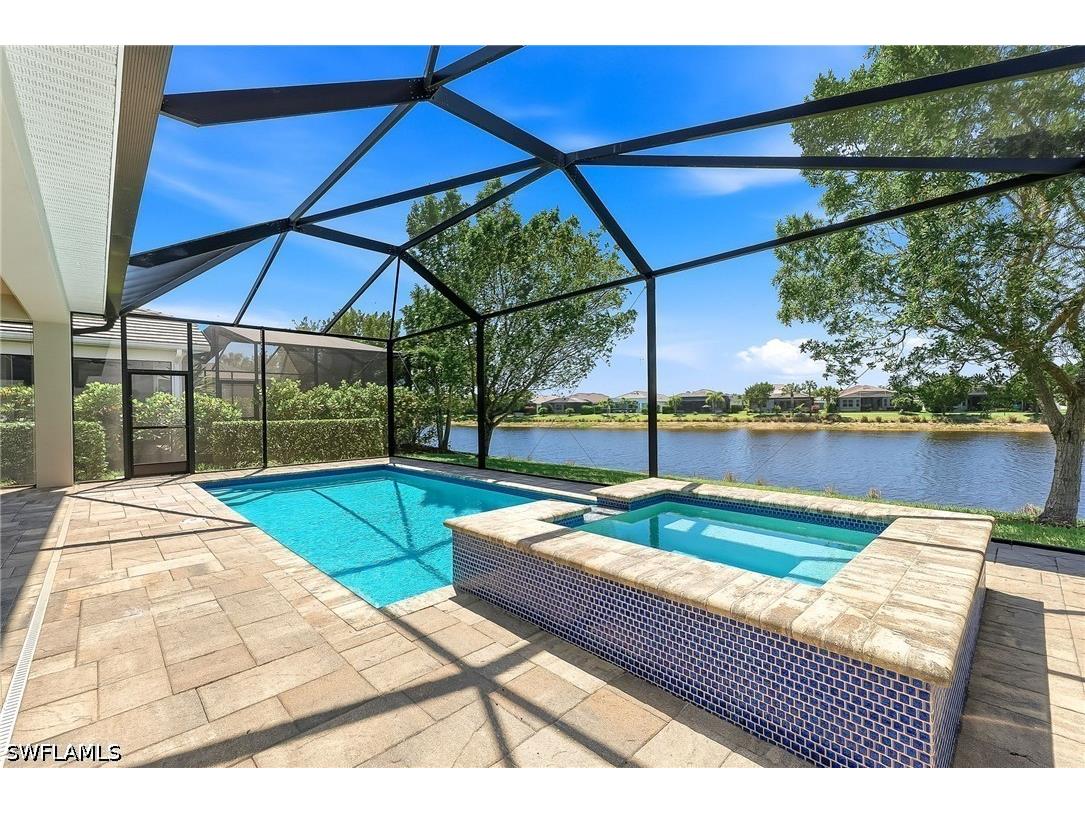 8957 Mustique Lane Naples FL 34114 226017695 image39
