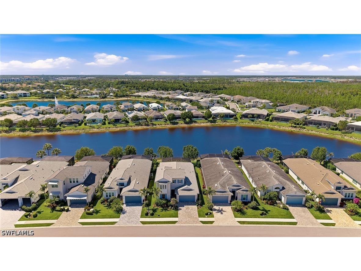 8957 Mustique Lane Naples FL 34114 226017695 image42