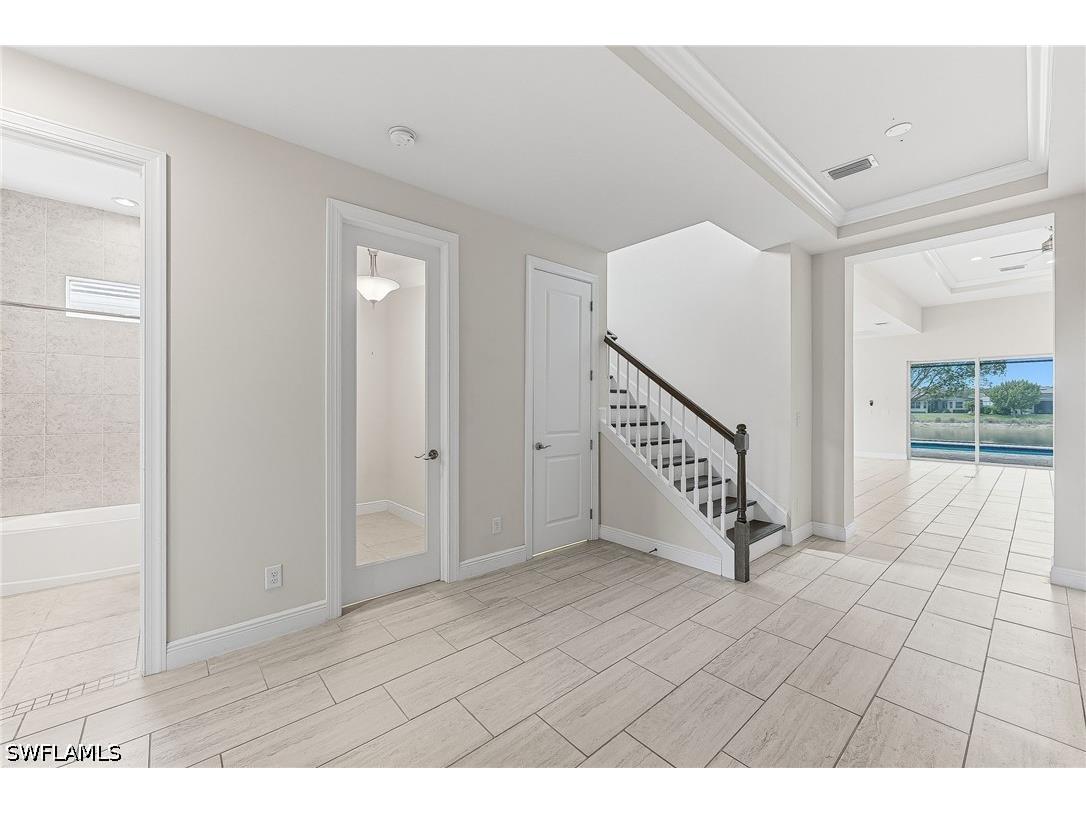 8957 Mustique Lane Naples FL 34114 226017695 image6