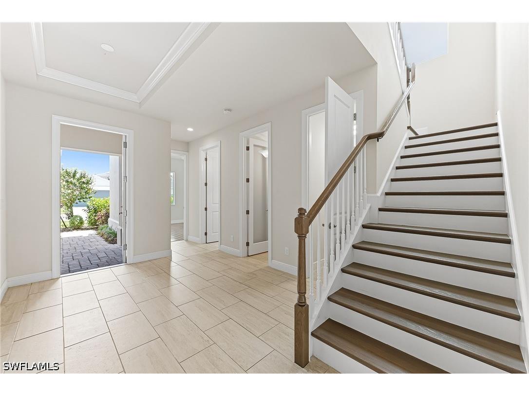 8957 Mustique Lane Naples FL 34114 226017695 image7