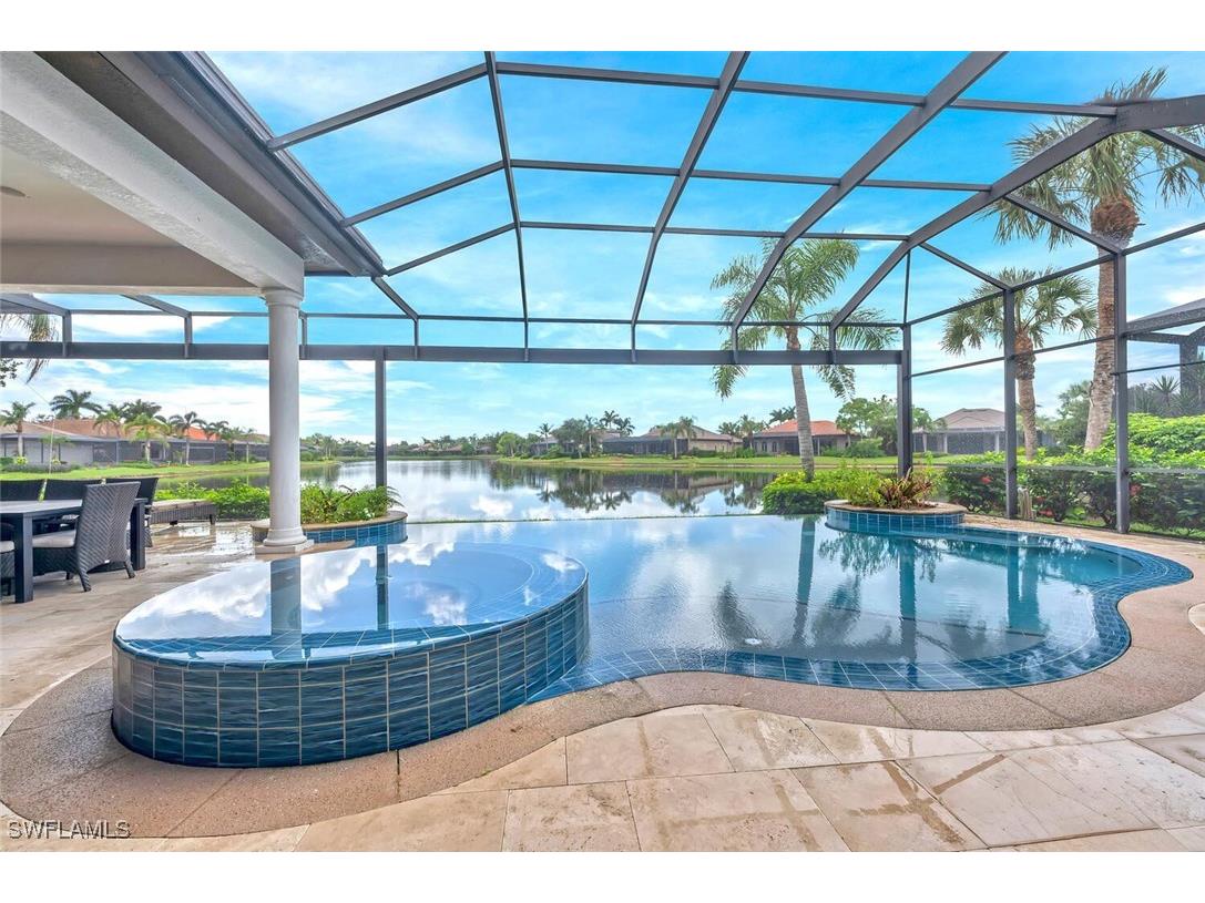 8957 Shenendoah Circle Naples FL 34113 225072922 image2