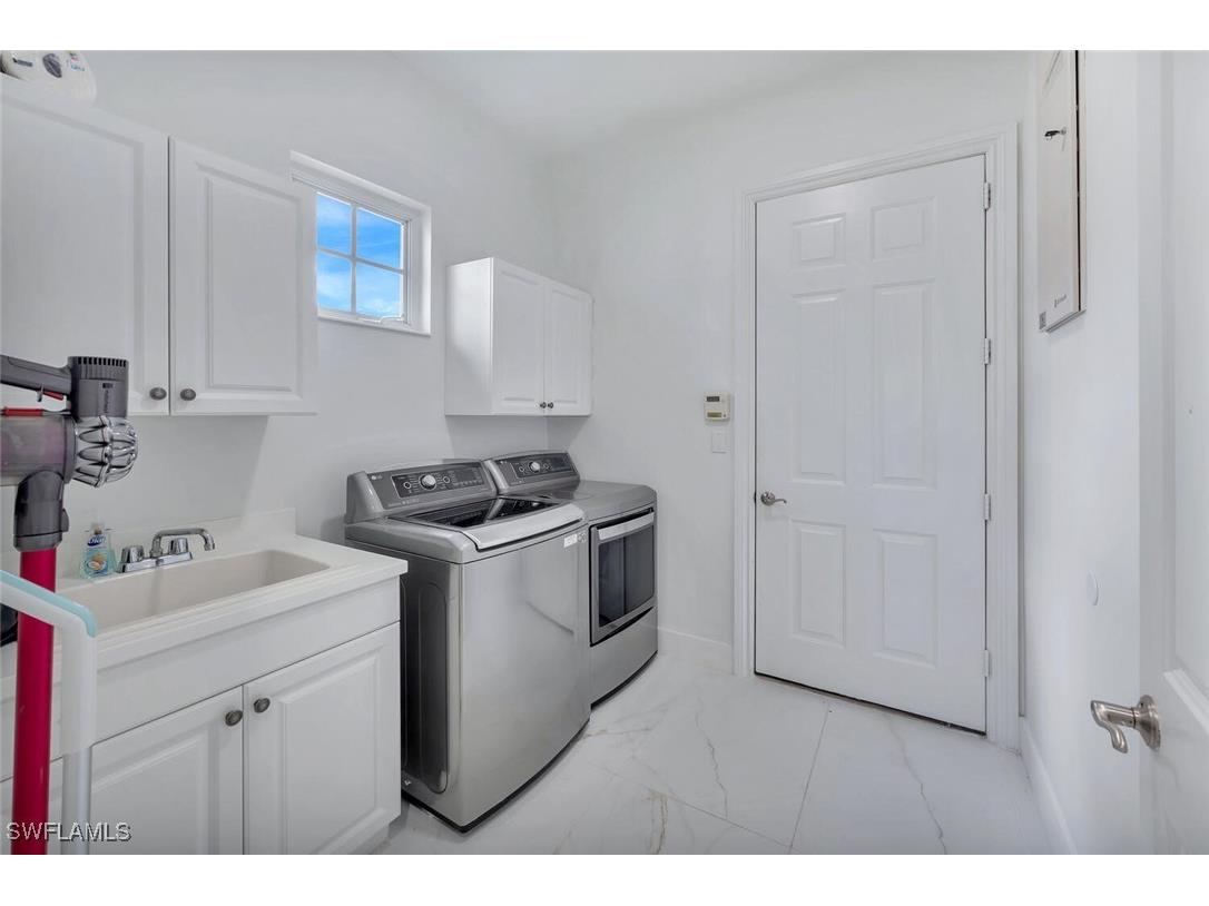 8957 Shenendoah Circle Naples FL 34113 225072922 image37