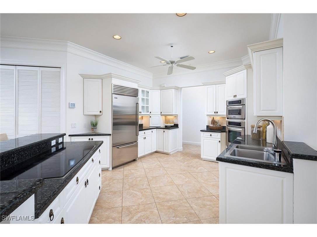 896 Barcarmil Way Naples FL 34110 225073096 image15