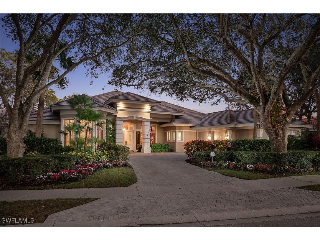 896 Barcarmil Way Naples FL 34110 225073096 image2