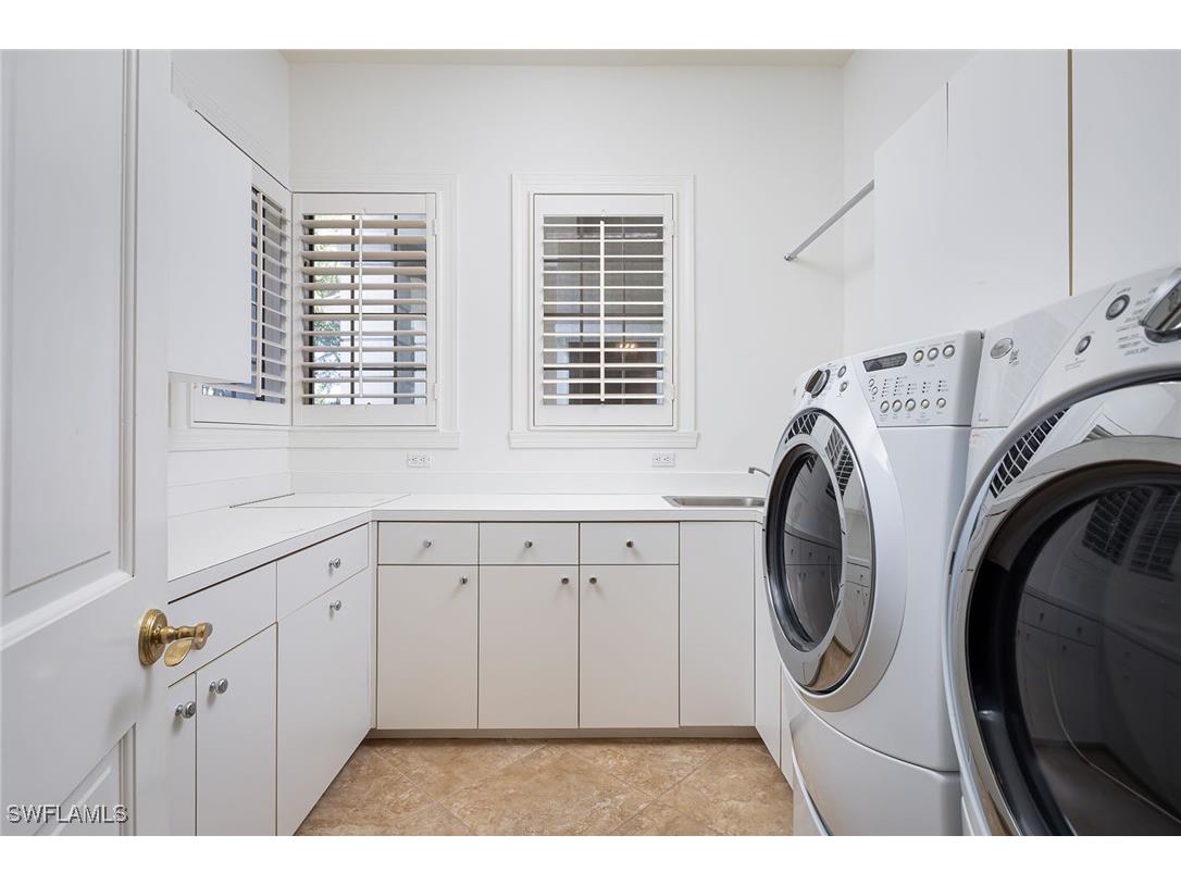 896 Barcarmil Way Naples FL 34110 225073096 image27