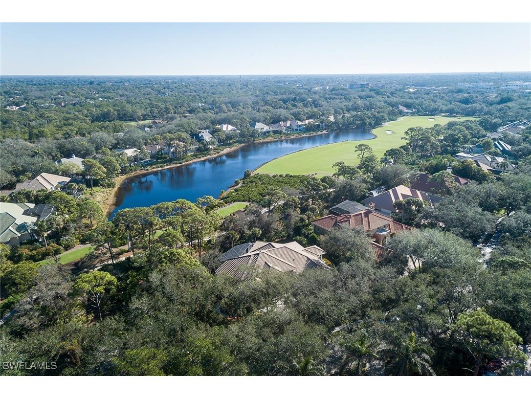 896 Barcarmil Way Naples FL 34110 225073096 image30