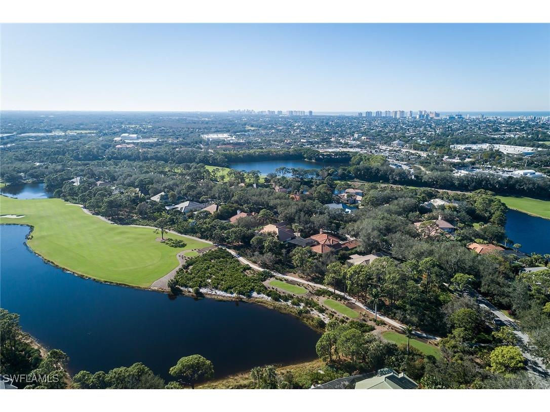 896 Barcarmil Way Naples FL 34110 225073096 image32