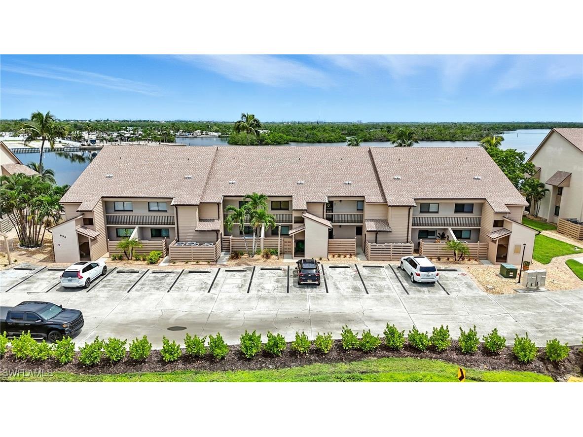 896 Buttonwood Drive #110 Fort Myers Beach FL 33931 225072433 image23