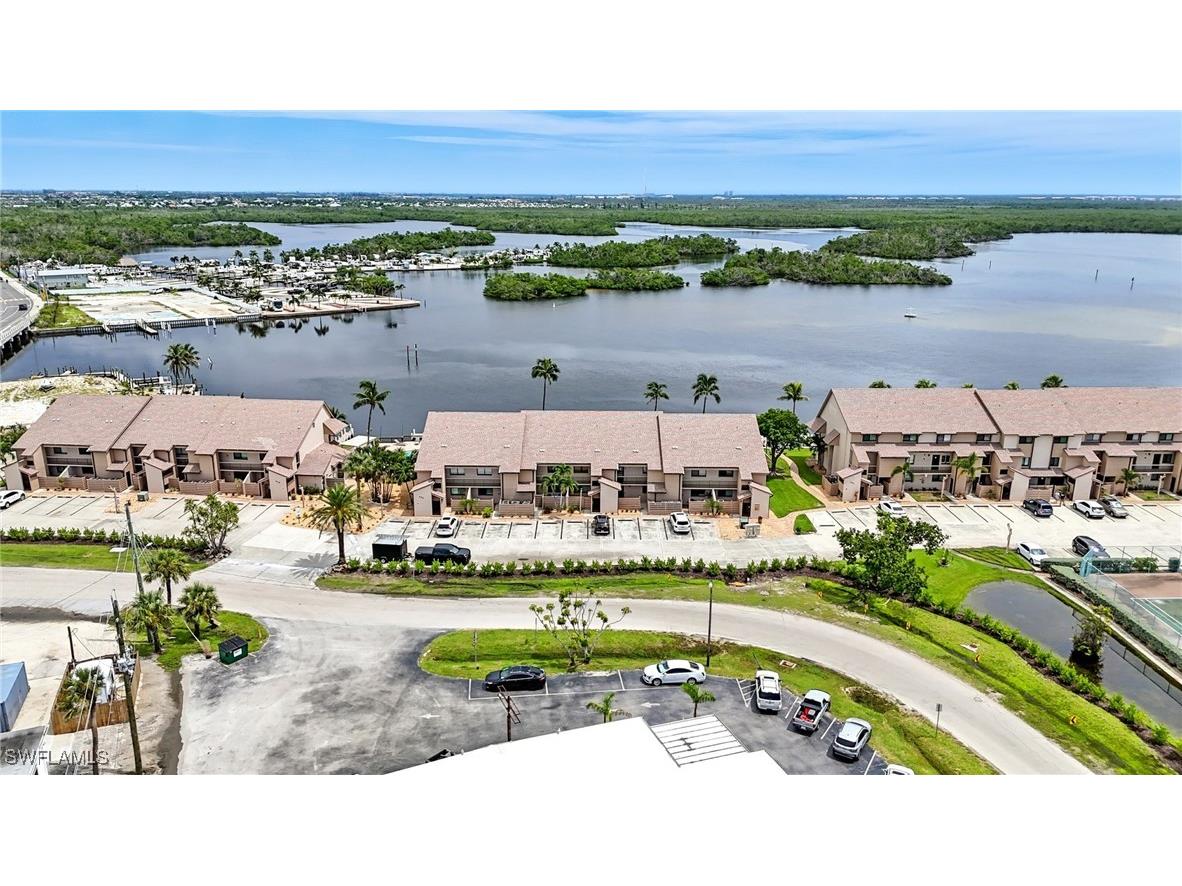 896 Buttonwood Drive #110 Fort Myers Beach FL 33931 225072433 image6