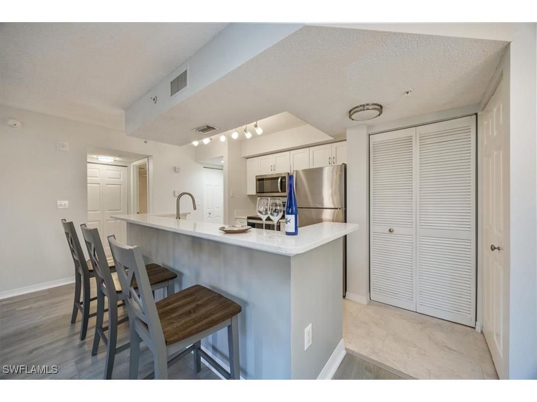 8960 Colonnades Court E #918 Bonita Springs FL 34135 224102333 image1