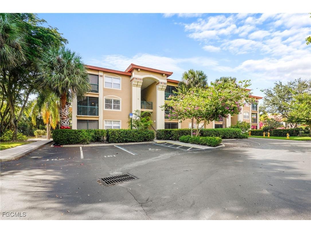 8960 Colonnades Court E #921 Bonita Springs FL 34135 2025021949 image1