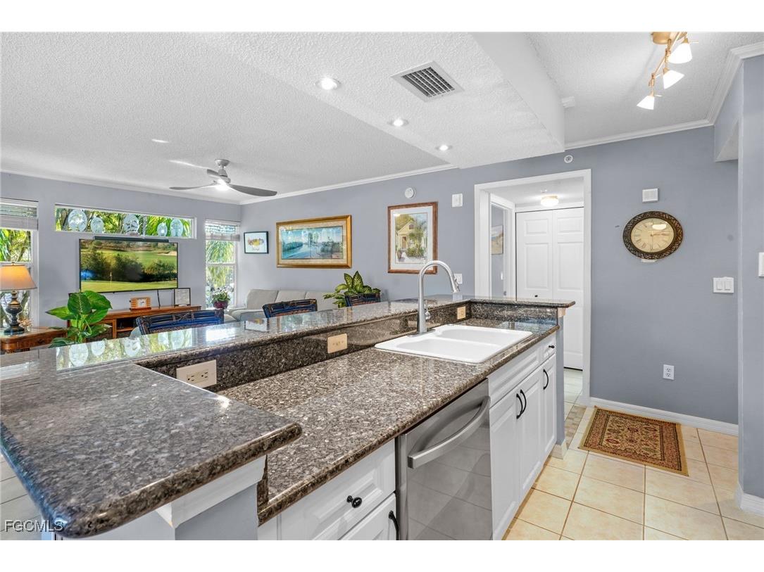 8960 Colonnades Court E #921 Bonita Springs FL 34135 2025021949 image12