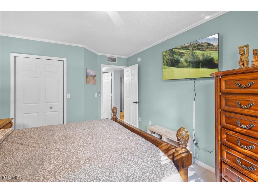 8960 Colonnades Court E #921 Bonita Springs FL 34135 2025021949 image17