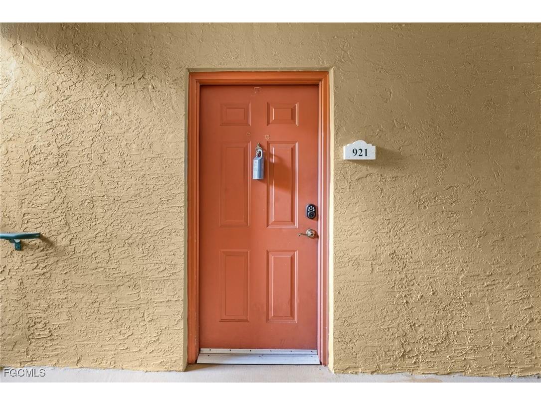 8960 Colonnades Court E #921 Bonita Springs FL 34135 2025021949 image4