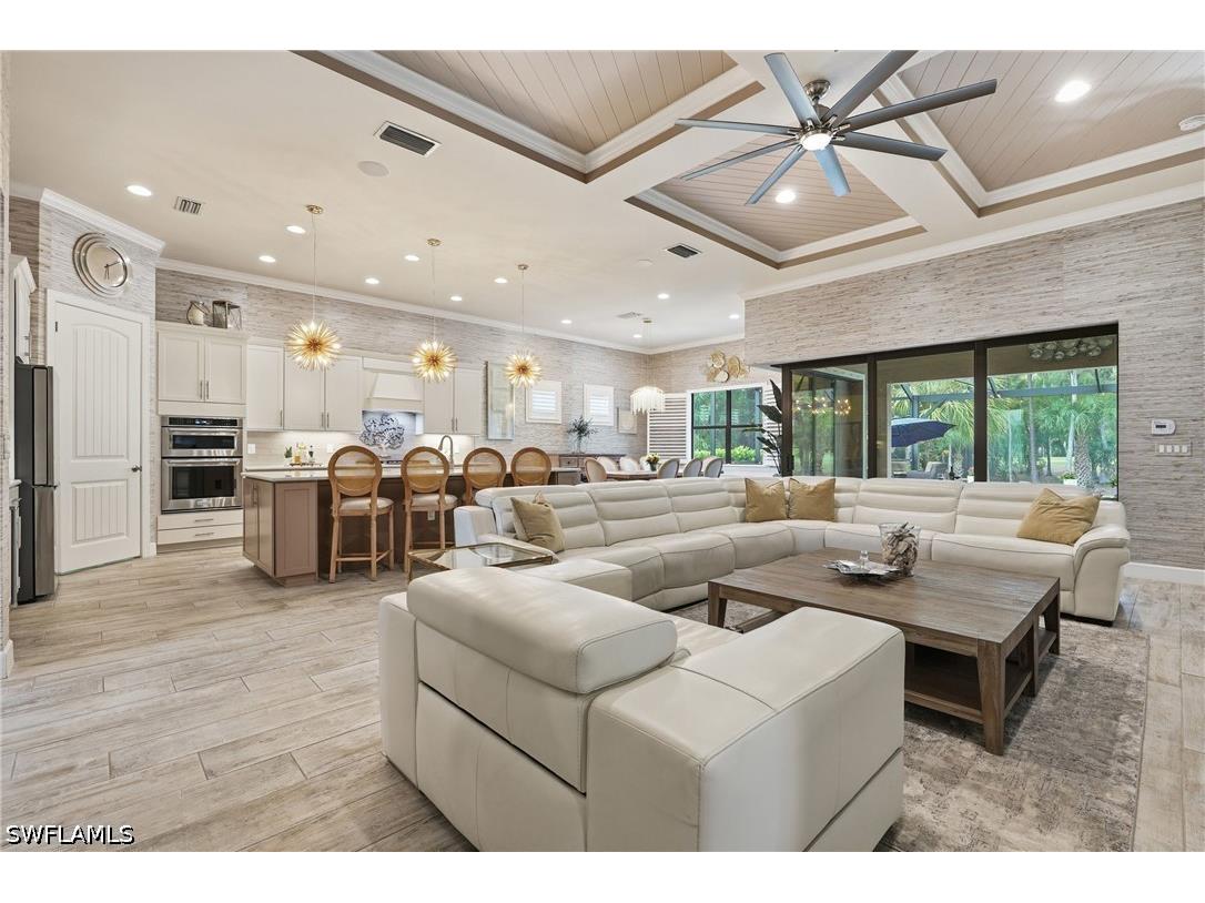 8961 Bahama Swallow Way Naples FL 34120 226024162 image10