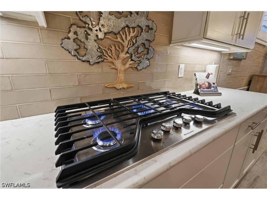 8961 Bahama Swallow Way Naples FL 34120 226024162 image17